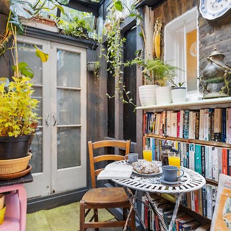 Parea Living - Cosy 1-Bed Artistic Flat At Newington Green London Exterior photo