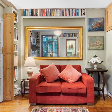 Parea Living - Cosy 1-Bed Artistic Flat At Newington Green London Exterior photo