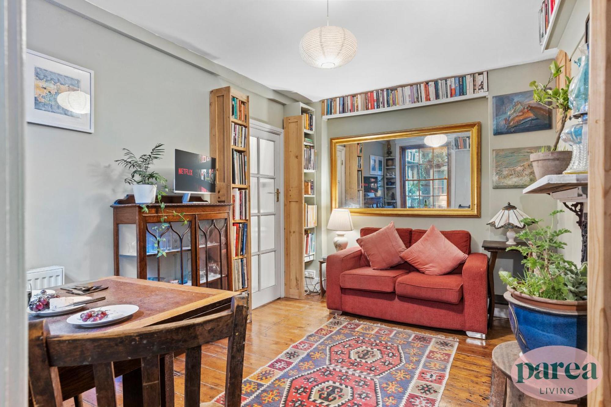 Parea Living - Cosy 1-Bed Artistic Flat At Newington Green London Exterior photo
