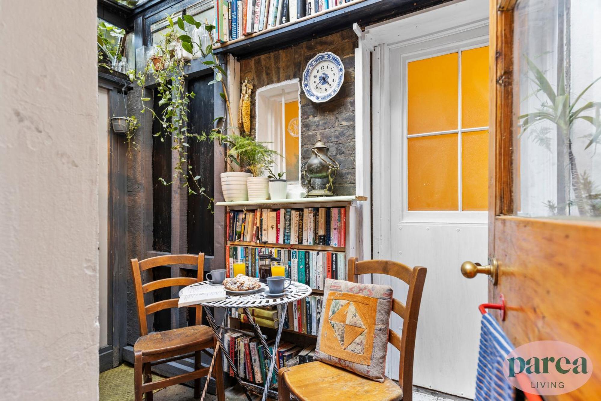 Parea Living - Cosy 1-Bed Artistic Flat At Newington Green London Exterior photo